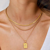 Collar Dorado Capa Raphaela