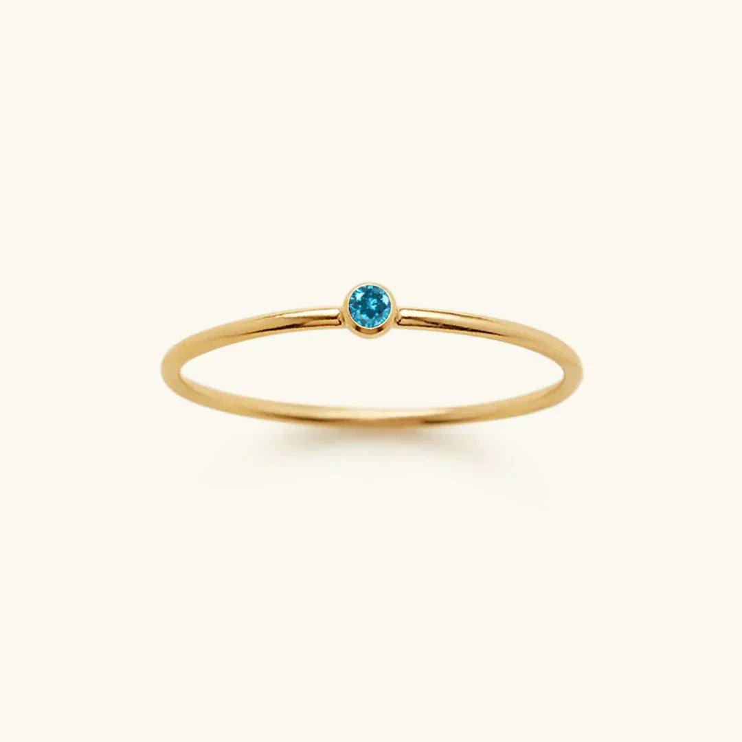 Anillo Apilable de Piedra de Nacimiento Amelia