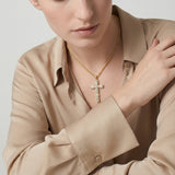 Collar de Cruz de Diamante Evangelina