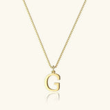 Collar de Inicial de Letra Therese en Oro