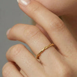 Anillo de Oro Keira