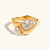 Anillo de Oro en Forma de Gota de Diamante Soletta