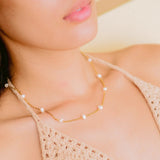 Collar de Perlas Doradas Nora