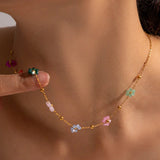 Collar Floral de Azalea en Oro