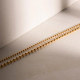 Collar de Cadena de Bolas en Capas