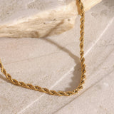 Collar Dorado Capa Raphaela