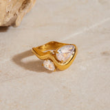 Anillo de Oro en Forma de Gota de Diamante Soletta