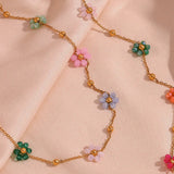 Collar Floral de Azalea en Oro