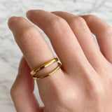 Anillo de Oro en Capas Olivia