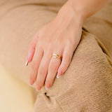 Anillo de Oro en Capas Olivia
