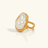 Anillo de Perla Dorada Charis