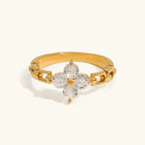 Anillo de Pétalo de Diamante Clestine