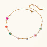 Collar Floral de Azalea en Oro