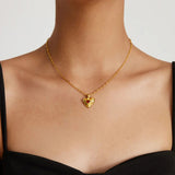 Collar de Corazón de Oro Vesper
