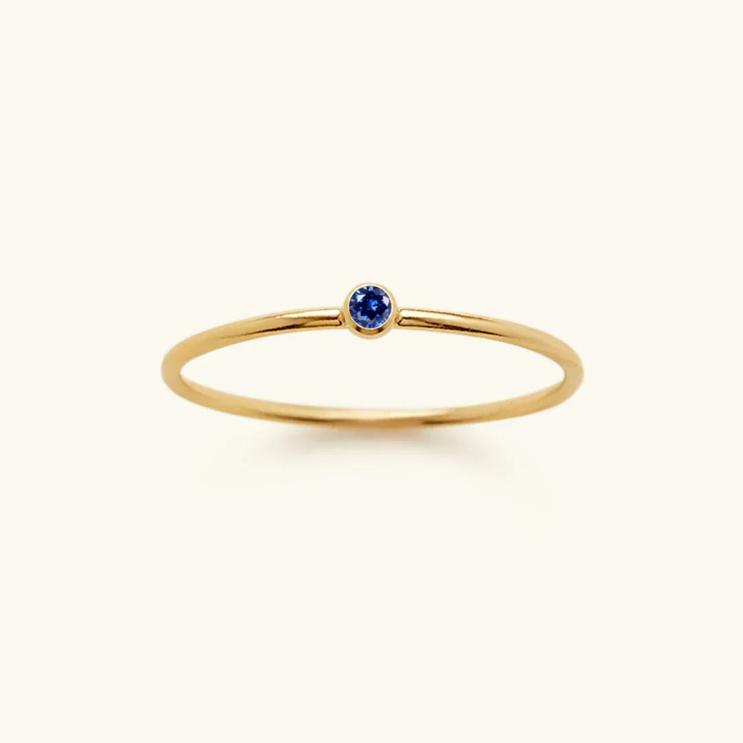 Anillo Apilable de Piedra de Nacimiento Amelia