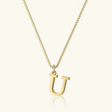Collar de Inicial de Letra Therese en Oro