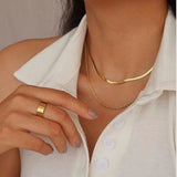 Collar de Cadena de Oro en Capas Hailey