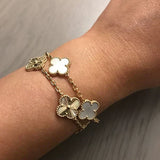 PAQUETE DE SEIS PULSERAS DE TREBOL